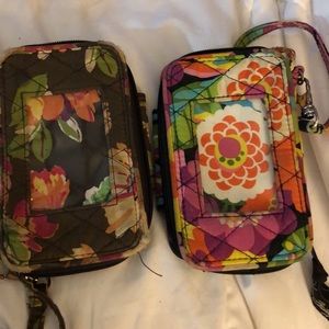 Vera Bradley smartphone wristlet